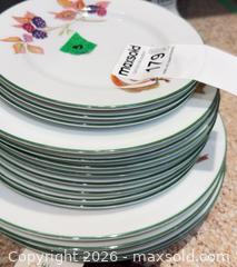 MaxSold Auction: Royal Worcester Evesham Gold Porcelain China Dinnerware Set - Saanich (British Columbia, Canada) PARTNER MANAGED Moving Online Auction - Cordova Bay Road (CONDO)
