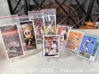 MaxSold Auction: San Francisco Giants Trading Cards & SF Chronicle Commemoratives - Hayward (California, USA) SELLER MANAGED Reseller Online Auction - Oakhill Way