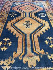MaxSold Auction: PERSAIN rug - Waterloo (Ontario, Canada) PARTNER MANAGED Reseller Online Auction - William Street West