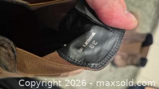 MaxSold Auction: 3 Pairs of Tod's Women's Shoes - Boots, Loafers, Espadrilles, size 38 - Toronto (Ontario, Canada) PARTNER MANAGED Estate Sale Online Auction - Yorkville Avenue (CONDO) PART 2