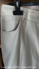 MaxSold Auction: Akris Beige Cream Wool Straight-Leg Pants US 12 - Toronto (Ontario, Canada) PARTNER MANAGED Estate Sale Online Auction - Yorkville Avenue (CONDO) PART 2