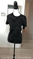 MaxSold Auction: Armani Collezioni Floral Jacquard Knit Short-Sleeve Top, Size 10, Comes with Certificate of Authenticity - Toronto (Ontario, Canada) PARTNER MANAGED Estate Sale Online Auction - Yorkville Avenue (CONDO) PART 2