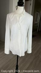 MaxSold Auction: Brunello Cuccinelli Molini Trim White Cotton Button-Up Dress Shirt, L, with Certificate of Authenticity - Toronto (Ontario, Canada) PARTNER MANAGED Estate Sale Online Auction - Yorkville Avenue (CONDO) PART 2