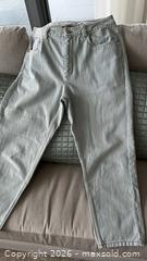 MaxSold Auction: Brunello Cuccinelli "The Baggy" Jean Mint Washed Denim Tapered Baggy Jeans Size USA 8 with Certificate of Authenticity - Toronto (Ontario, Canada) PARTNER MANAGED Estate Sale Online Auction - Yorkville Avenue (CONDO) PART 2