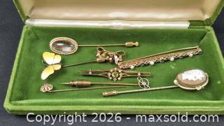 MaxSold Auction: Lot of Vintage Stick Pins, Brooches & Cameo — 18K/14K Gold + Diamond, Ruby, Pearls, Peridot, Sapphire and more - Toronto (Ontario, Canada) PARTNER MANAGED Estate Sale Online Auction - Yorkville Avenue (CONDO) PART 2