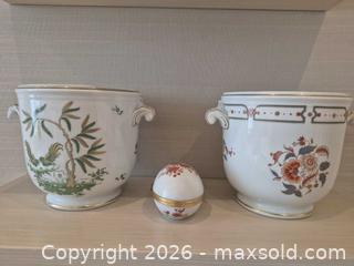 MaxSold Auction: Richard Ginori & Porcelaine de Paris Porcelain Cachepots & Trinket Box - Toronto (Ontario, Canada) PARTNER MANAGED Estate Sale Online Auction - Yorkville Avenue (CONDO) PART 2