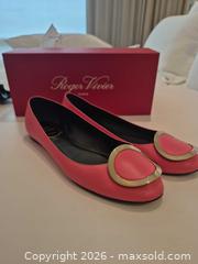MaxSold Auction: Roger Vivier Pink Leather Ballet Flats Slip-On, EU 38 / US 8, Comes with Certificate of Authenticity - Toronto (Ontario, Canada) PARTNER MANAGED Estate Sale Online Auction - Yorkville Avenue (CONDO) PART 2
