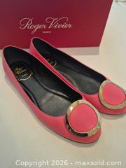 MaxSold Auction: Roger Vivier Pink Leather Ballet Flats Slip-On, EU 38 / US 8, Comes with Certificate of Authenticity - Toronto (Ontario, Canada) PARTNER MANAGED Estate Sale Online Auction - Yorkville Avenue (CONDO) PART 2