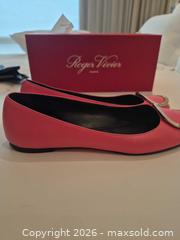 MaxSold Auction: Roger Vivier Pink Leather Ballet Flats Slip-On, EU 38 / US 8, Comes with Certificate of Authenticity - Toronto (Ontario, Canada) PARTNER MANAGED Estate Sale Online Auction - Yorkville Avenue (CONDO) PART 2