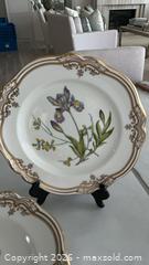 MaxSold Auction: Spode Stafford Flowers Fine Bone China 12 Plates - Toronto (Ontario, Canada) PARTNER MANAGED Estate Sale Online Auction - Yorkville Avenue (CONDO) PART 2