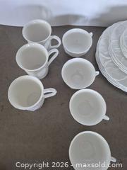 MaxSold Auction: Wedgwood Countryware Florentine Bone China Tea & Dinner Lot - Toronto (Ontario, Canada) PARTNER MANAGED Estate Sale Online Auction - Yorkville Avenue (CONDO) PART 2