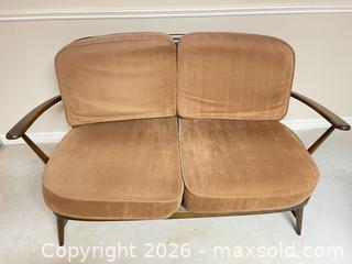 MaxSold Auction: Brown Velvet Loveseat - Ottawa (Ontario, Canada) PARTNER MANAGED Downsizing Online Auction - Hamelin Crescent