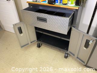 MaxSold Auction: Gladiator (Whirlpool) Diamond Plate Tool Cabinet with Wood Top - Ottawa (Ontario, Canada) PARTNER MANAGED Downsizing Online Auction - Hamelin Crescent