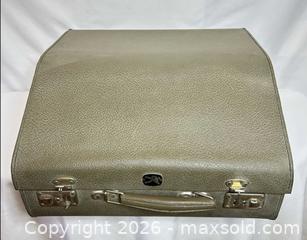 MaxSold Auction: Hohner Student VM Accordion  and Chrometta Harmonica Lot - Ottawa (Ontario, Canada) PARTNER MANAGED Downsizing Online Auction - Hamelin Crescent