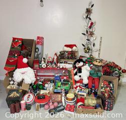 MaxSold Auction: Large Lot of Christmas Decor - Ottawa (Ontario, Canada) PARTNER MANAGED Downsizing Online Auction - Hamelin Crescent