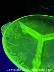 MaxSold Auction: Antique- Hocking Glass Co. Depression Era "Cameo" Uranium Glass Divided Serving Dish / Relish Tray Matching - Antioch (California, USA) SELLER MANAGED Downsizing Online Auction -  Mahogany Way (STORAGE)