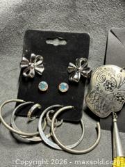 MaxSold Auction: Mixed Women's Earrings Lot - Studs, Hoops & Dangles (5+ Pairs) - Antioch (California, USA) SELLER MANAGED Downsizing Online Auction -  Mahogany Way (STORAGE)