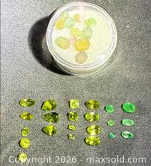 MaxSold Auction: Peridot & Emerald Mixed Cut Gemstone Lot, (33 Pieces) - Antioch (California, USA) SELLER MANAGED Downsizing Online Auction -  Mahogany Way (STORAGE)