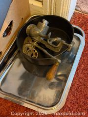 MaxSold Auction: Kitchen Cookwares - Welland (Ontario, Canada) SELLER MANAGED Estate Sale Online Auction - East Main Street