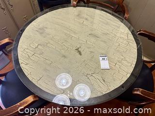 MaxSold Auction: Round Pedestal Kitchen Table and 4 Chairs - Welland (Ontario, Canada) SELLER MANAGED Estate Sale Online Auction - East Main Street