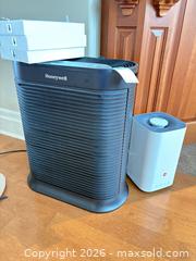 MaxSold Auction: Air Purifier A - London (Ontario, Canada) PARTNER MANAGED Moving Online Auction -  Crane Avenue