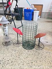 MaxSold Auction: BIrd Feeders and Cage A - London (Ontario, Canada) PARTNER MANAGED Moving Online Auction -  Crane Avenue