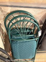MaxSold Auction: Folding Chairs A - London (Ontario, Canada) PARTNER MANAGED Moving Online Auction -  Crane Avenue