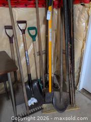 MaxSold Auction: Garden Tools B - London (Ontario, Canada) PARTNER MANAGED Moving Online Auction -  Crane Avenue