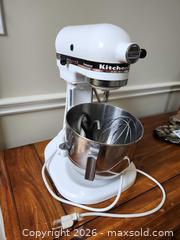 MaxSold Auction: KitchenAid Stand Mixer. A - London (Ontario, Canada) PARTNER MANAGED Moving Online Auction -  Crane Avenue