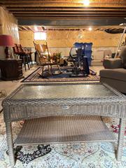 MaxSold Auction: Outdoor Table C - London (Ontario, Canada) PARTNER MANAGED Moving Online Auction -  Crane Avenue