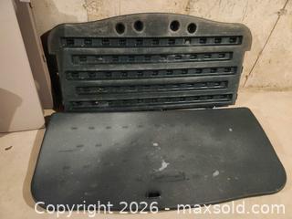 MaxSold Auction: Rubbermaid Bin. C - London (Ontario, Canada) PARTNER MANAGED Moving Online Auction -  Crane Avenue