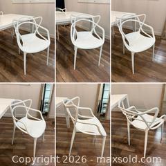 MaxSold Auction: Set of 6 White Masters style Chairs (reproduction) - Mississauga (Ontario, Canada) SHORT NOTICE PARTNER MANAGED Commercial Liquidation Online Auction - South Sheridan Way
