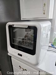 MaxSold Auction: Gently used Countertop Compact dishwasher. - Mississauga (Ontario, Canada) SELLER MANAGED Reseller Online Auction - Platinum Drive (STORAGE)