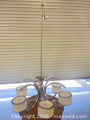 MaxSold Auction: Yes Lite Modern Brushed Nickel 6-Light Chandelier - North Las Vegas (Nevada, USA) SELLER MANAGED Reseller Online Auction -  Rockpebble Avenue