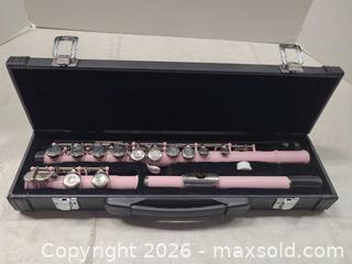 MaxSold Auction: Lazarro LZR-120FL Concert Flute - Pink - Toronto (Ontario, Canada) PARTNER MANAGED Reseller Online Auction - Queen Street West