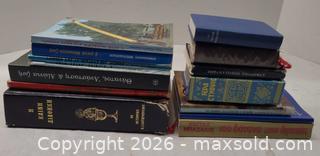 MaxSold Auction: Lot of 12+ Greek Books – Religious, Children's Fables & Health - Toronto (Ontario, Canada) PARTNER MANAGED Reseller Online Auction - Queen Street West