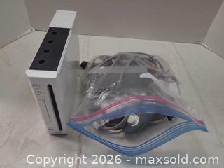 MaxSold Auction: Nintendo Wii (Original) White Console with Remote & Accessories - Toronto (Ontario, Canada) PARTNER MANAGED Reseller Online Auction - Queen Street West
