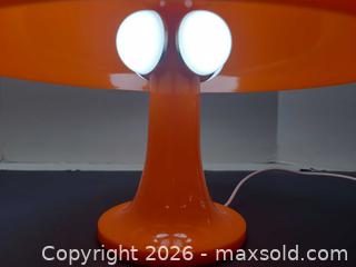 MaxSold Auction: Orange Modern Mushroom Table Lamp, Plastic/Acrylic, Medium - Toronto (Ontario, Canada) PARTNER MANAGED Reseller Online Auction - Queen Street West