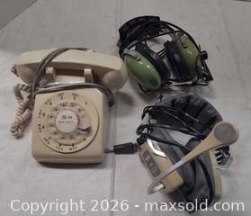 MaxSold Auction: Rotary Desk Phone with Telex D-950 & David Clark Headsets - Toronto (Ontario, Canada) PARTNER MANAGED Reseller Online Auction - Queen Street West