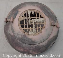 MaxSold Auction: Signed A D Cook Pit-Fired Stoneware Lidded Vessel, Large - Toronto (Ontario, Canada) PARTNER MANAGED Reseller Online Auction - Queen Street West
