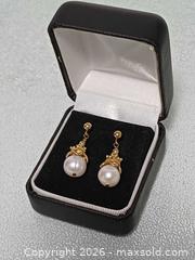 MaxSold Auction: 14K Gold Filled with Nature Pearl Drop Earrings  - Toronto (Ontario, Canada) PARTNER MANAGED Reseller Online Auction - Queen Street West