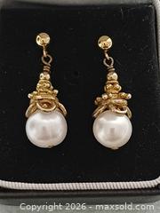 MaxSold Auction: 14K Gold Filled with Nature Pearl Drop Earrings  - Toronto (Ontario, Canada) PARTNER MANAGED Reseller Online Auction - Queen Street West