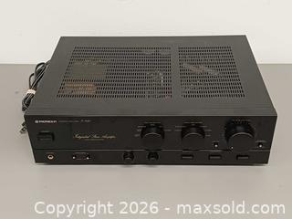 MaxSold Auction: Pioneer Stereo Amplifier A-447 Working  - Toronto (Ontario, Canada) PARTNER MANAGED Reseller Online Auction - Queen Street West