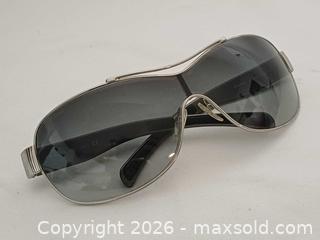 MaxSold Auction: Prada Sunglasses SPS 52H - Toronto (Ontario, Canada) PARTNER MANAGED Reseller Online Auction - Queen Street West