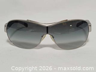 MaxSold Auction: Prada Sunglasses SPS 52H - Toronto (Ontario, Canada) PARTNER MANAGED Reseller Online Auction - Queen Street West