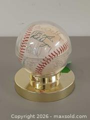MaxSold Auction: Vintage 1979 American League Championship Autograph Baseball  - Toronto (Ontario, Canada) PARTNER MANAGED Reseller Online Auction - Queen Street West