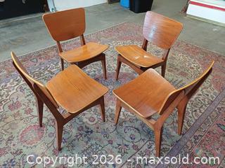 MaxSold Auction: Vintage MCM Marcel Gascoin Style Wooden CD Chairs - Toronto (Ontario, Canada) PARTNER MANAGED Reseller Online Auction - Queen Street West