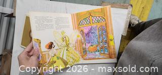 MaxSold Auction: Pop-Up Book Lot: Cinderella & The Adventures of Doctor Dolittle - Toronto (Ontario, Canada) SELLER MANAGED Reseller Online Auction -  Cranfield Road.
