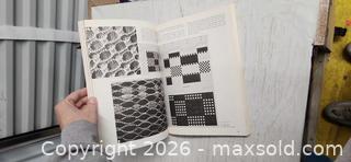 MaxSold Auction: The Art of Weaving — Else Regensteiner, Paperback - Toronto (Ontario, Canada) SELLER MANAGED Reseller Online Auction -  Cranfield Road.