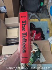 MaxSold Auction: The Toltecs by Nigel Davies — Hardcover - Toronto (Ontario, Canada) SELLER MANAGED Reseller Online Auction -  Cranfield Road.
